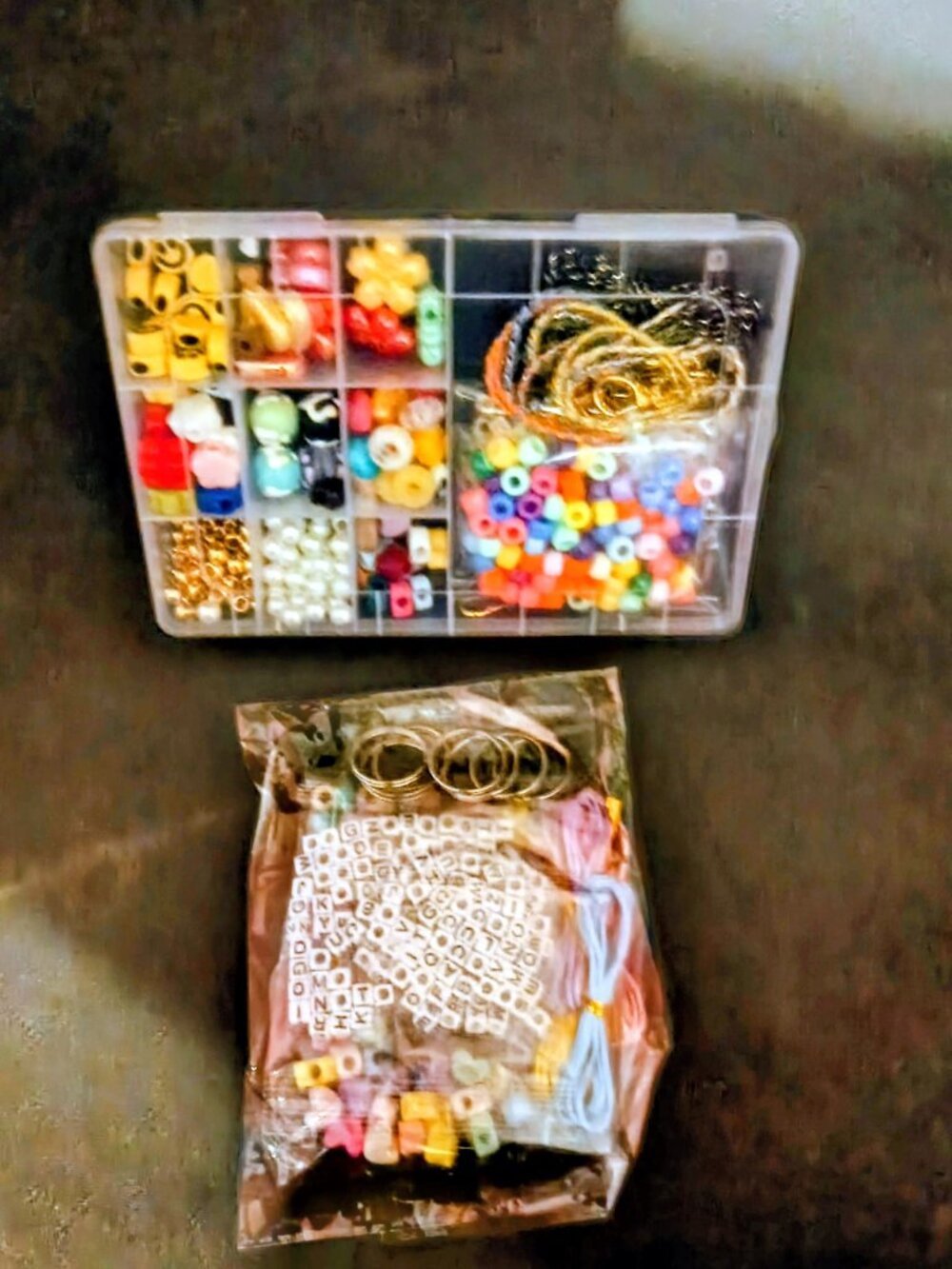 WOMENS JEWELRY CRAFT BEADS AND LETTERS KITS UNOPENED SET OF 2